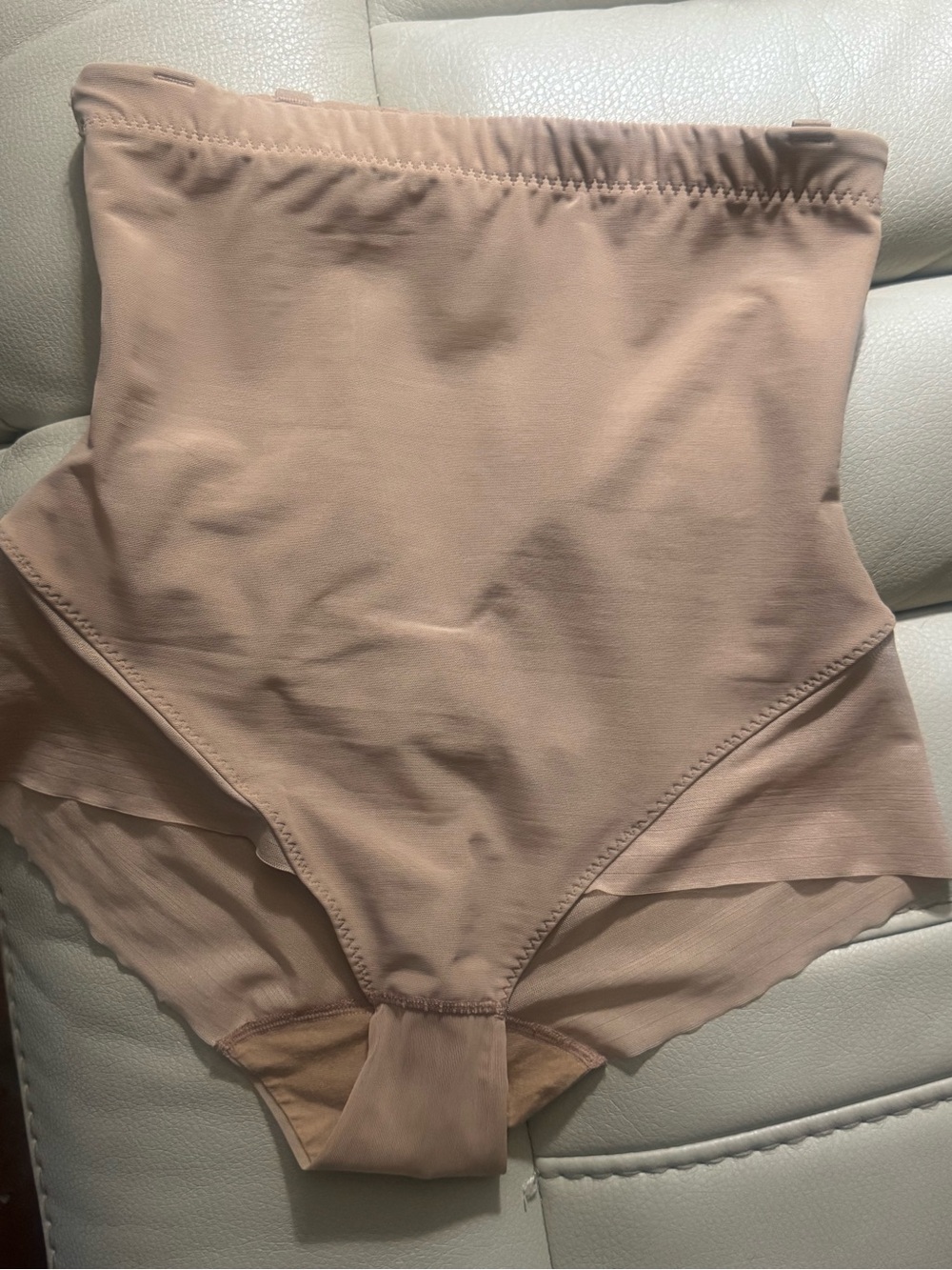 Honeylove High-Waist Shapewear Briefs in Nude Blush